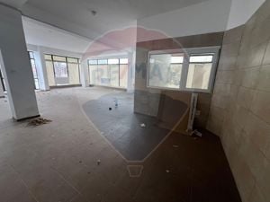 Spațiu comercial 200mp în zona Brailei - imagine 7