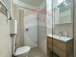 Apartament cu 2 camere de închiriat la Pta Romana - imagine 13