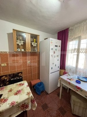 Apartament cu 2 camere, 56 mp, zona Micro 16 - imagine 4