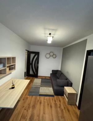 Apartament cu 2 camere Tătărași  - imagine 6