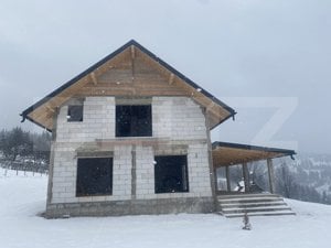 Casă la roșu, 6 camere, 167 mp, în zona Cozănești, Suceava - imagine 14