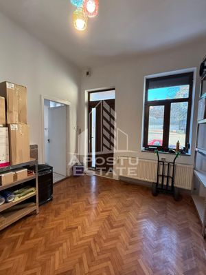 Apartament 3 camere, parter înalt, garaj propriu și parcare securizată - imagine 11