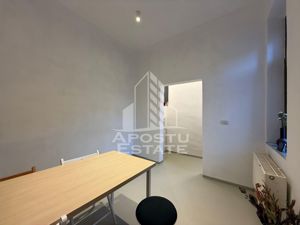 Apartament 3 camere, parter înalt, garaj propriu și parcare securizată - imagine 5