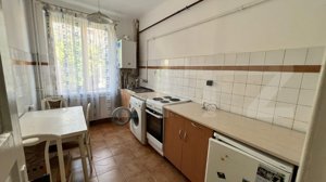 Apartament 2 camere, 44 mp, decomandat, zona Ramada - imagine 5