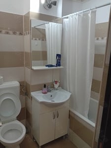 vând apartament în  giurgiu str 1Decembrie 1918 - imagine 4