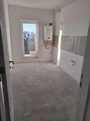 Apartament spatios 3 camere, 2 bai, 2 balcoane, zona Pallady - imagine 4