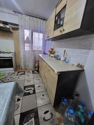 Apartament 4 camere Prundu - Lidl, centrala termica, decomandat,  fond 1986 - 95.000 euro - imagine 2