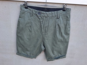 Pull&Bear | talie 82 cm | pantaloni scurti barbat | 40 | M