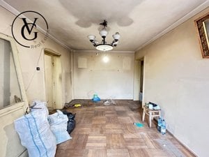 Apartament de 3 camere - necesită renovare - Giulești - imagine 7