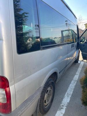 Vand Ford Transit, 2,2 diesel - imagine 4 Vand Ford Transit, 2,2 diesel - imagine 4