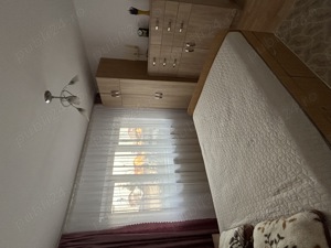 Închiriez apartament 2 camere-zona centrală