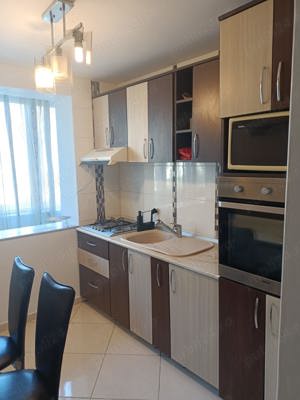 Închiriez apartament semidecomandat pe o perioada lunga  - imagine 5