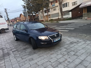 Vând Wolkswagen Pasat B6  - imagine 1