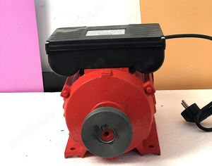 Motor electric 2200W, 3000 RPM, monofazat, rezistent