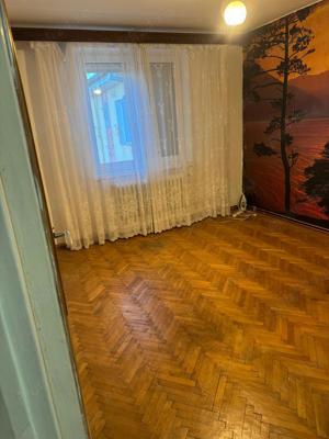 Vând apartament în Cugir