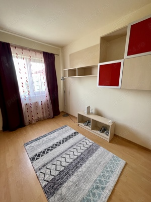 Apartament spatios 3 camere - imagine 3