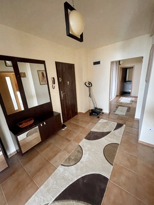 Apartament spatios 3 camere - imagine 9