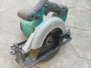Makita circular de mana 18 V Li ion stare bună 