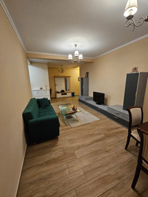 De vanzare, apartament cu curte! - imagine 2