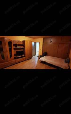  Proprietar închiriez apart 3 camere (90 mp) la casa cu curte,accept animale companie