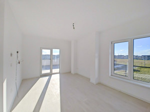 DISPONIBIL IMEDIAT, APARTAMENT SPATIOS, TIP PENTHOUSE - imagine 2