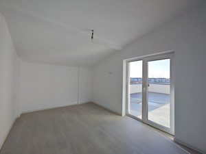 DISPONIBIL IMEDIAT, APARTAMENT SPATIOS, TIP PENTHOUSE - imagine 11