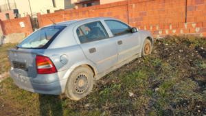 Vand Opel Astra pentru dezmembrari