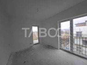 Apartament 2 camere de vanzare decomandat 59 mp zona Turnisor Sibiu - imagine 3