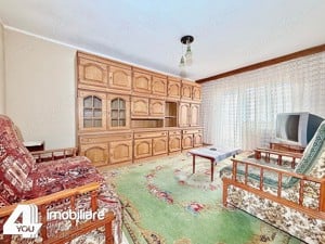 Apartament 3 camere Intim Piata Spitalului ,111 mp,et.1 4 ,decomandat - imagine 2