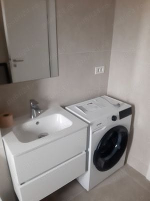 Proprietar Inciriez apartament cu 2 camere in zona soarelui. - imagine 9