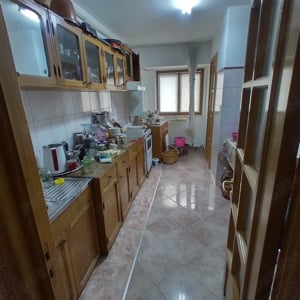 Vand apartament 3 camere  - imagine 5