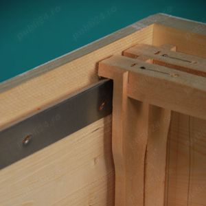 Stupi de albine 10 rame (lazi,cutii,matci,podisor,urdinis,cat) - imagine 5