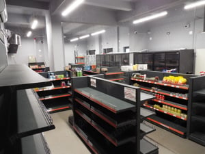 propietar inchiriez spatiu comercial 150mp sector 5 ,calea ferentari nr 72 pret 2200E luna  - imagine 7