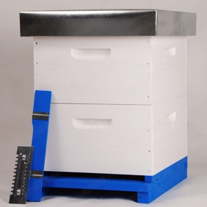 Stupul Multietajat COMPLET (2xmagazie 3 4, 20 rame insarmate, hranitor, gratie hanemann)