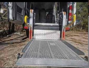 Rampă Lift Cu telecomanda electric - imagine 3