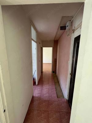 Apartament 3 camere Calea București 78 et.1insorit  proprietar acte sau schimb cu apt zona FAGET  - imagine 4