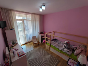 De vanzare apartament 3 camere foarte spatios! - imagine 4