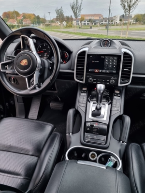 Vând sau schimb Porsche Cayenne  - imagine 3