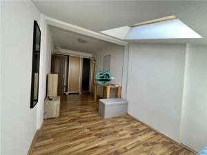 Apartament cu 4 camere de vanzare, pe 2 niveluri, in Cornisa - imagine 13