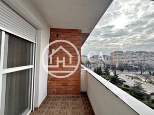 Apartament de vânzare cu 3 camere în zona Rogerius, Oradea - imagine 14