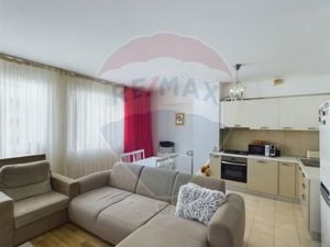 Apartament de inchiriat 3 camere, spatios, parcare, Rin Grand Hotel