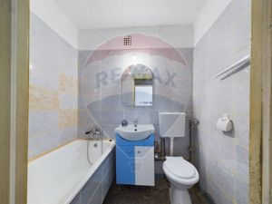 Apartament 3 camere de vanzare, racordare la gaze - Zona Straja - imagine 6