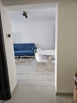 Apartament 2 Camere de Închiriat în Brașov - imagine 9