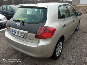 Toyota Auris 1,4 diesel 2008 - imagine 4