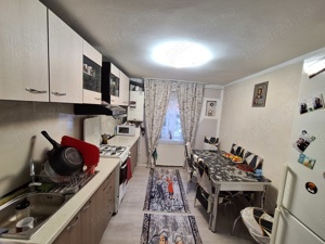 Vând apartament cu 3 camere  - imagine 4