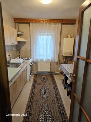 Apartament 2 camere, zona centrală   Strada Slănicului, Bacău - imagine 9