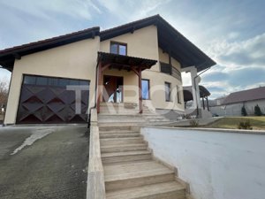 Casa individuala 4 camere 135 mpu garaj pivnita teren 588 mp Sura Mare - imagine 2