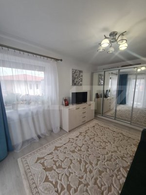 Apartament decomandat, 56 mp, mobilat si utilat, parcare, zona Eroilor - imagine 2