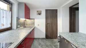 Casă renovata 2024 cu 2 apartamente - imagine 15