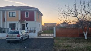 Proprietar vând jumate de duplex în SĂCĂLAZ  - imagine 5